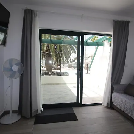 Apartamento Barbara Playa Roca アパート コスタ・テギセ